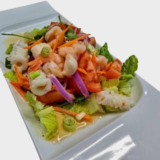 Seafood Salad ยำทะเล