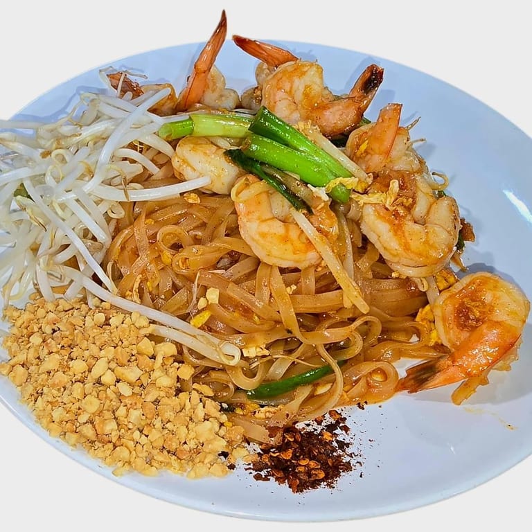 Delicious Pad Thai and More